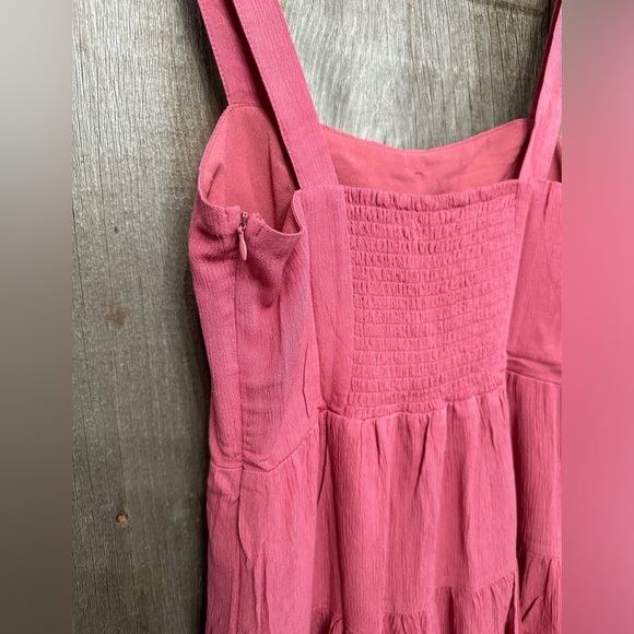 Forever 21 Sweetheart Fit & Flare Mini Dress in Rose Petal Pink Size Medium - Picture 4 of 16